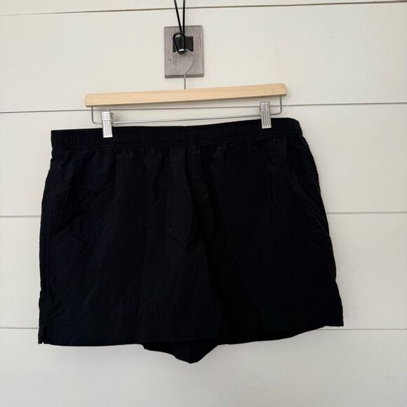 Columbia Pants - Columbia Women’s XL Black Athletic Shorts